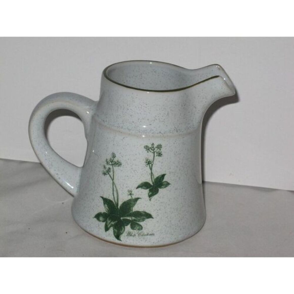 Noritake Stoneware Mountain Flowers 8343‎ Creamer Milk Pitcher